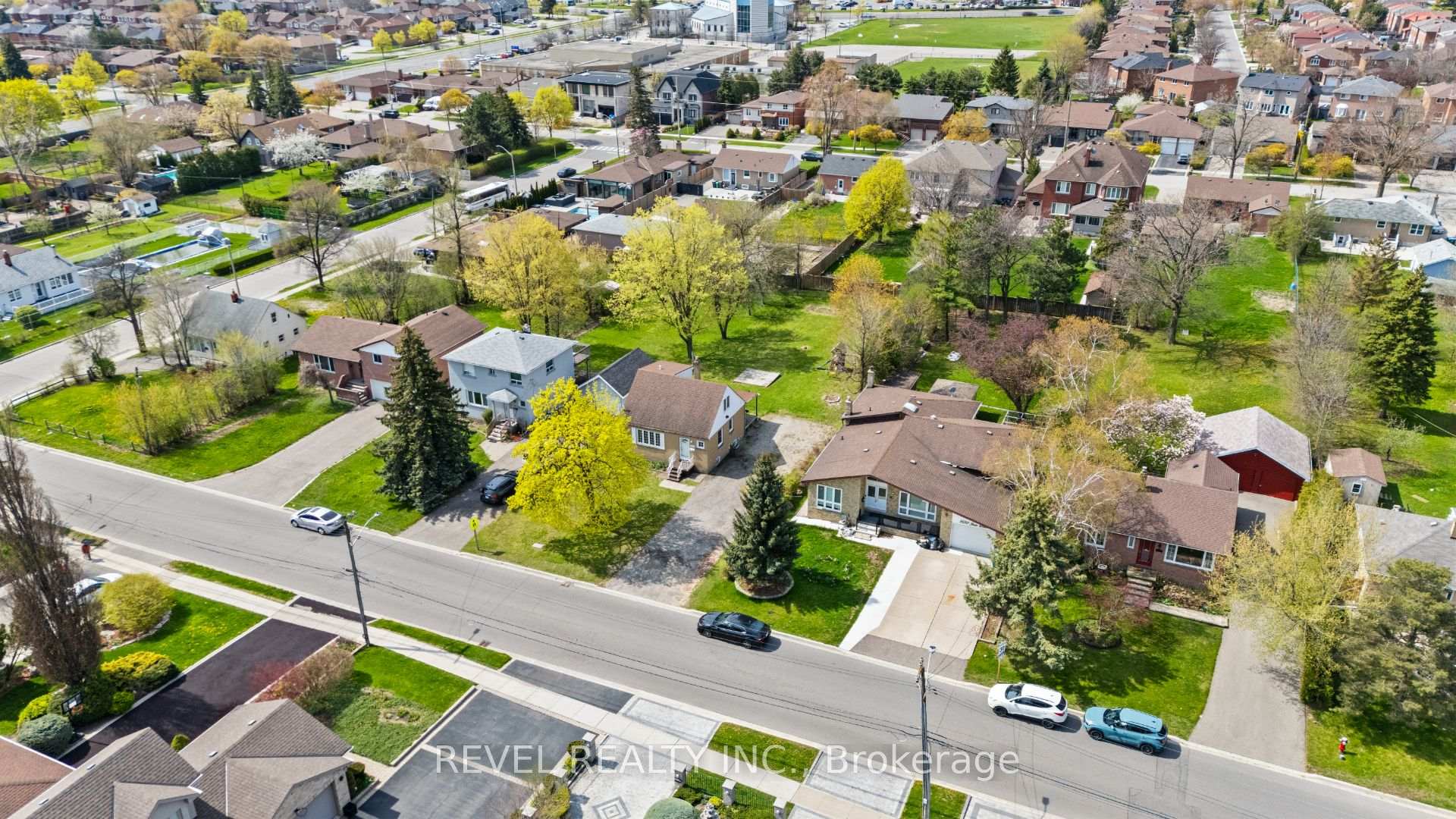 Photo 25 of 3524 Joan Drive, Mississauga, Fairview — HOMEH