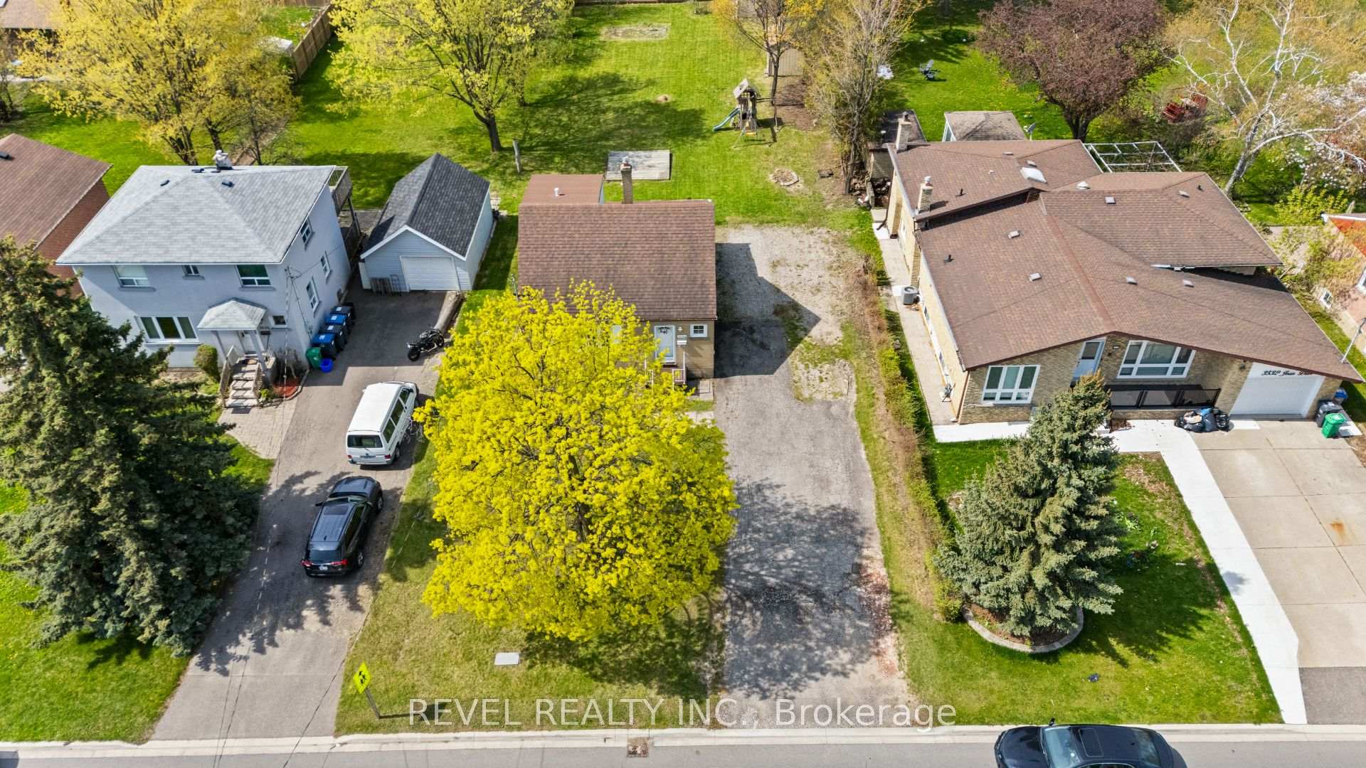 Photo 26 of 3524 Joan Drive, Mississauga, Fairview — HOMEH
