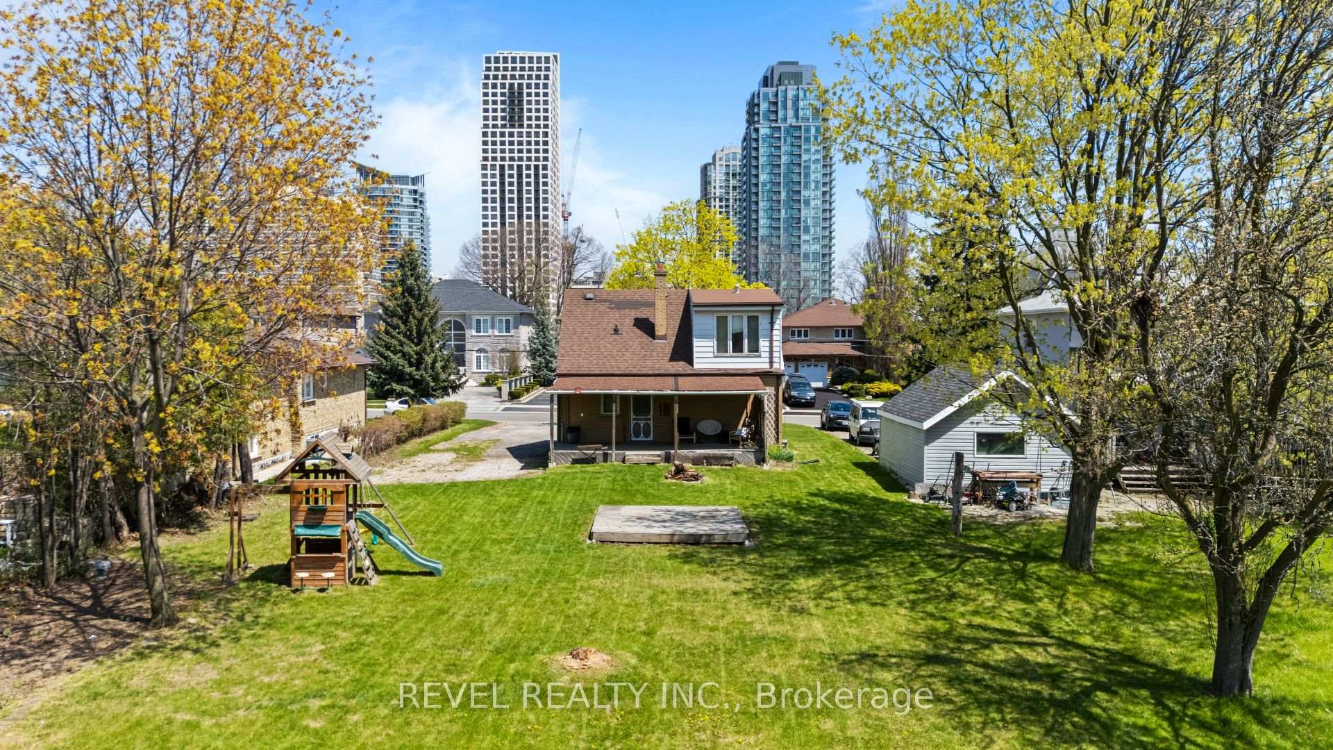 Photo 28 of 3524 Joan Drive, Mississauga, Fairview — HOMEH