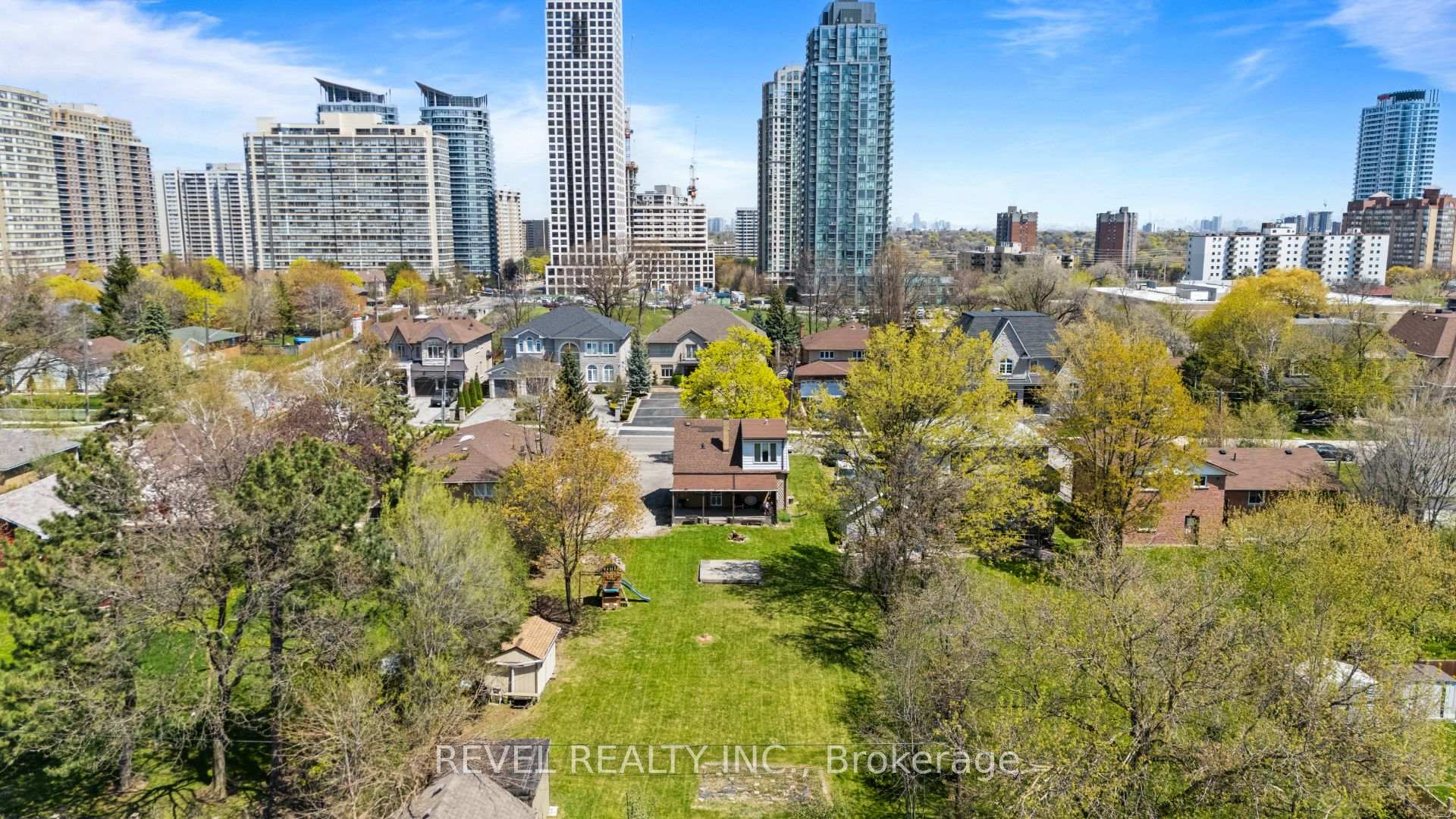 Photo 31 of 3524 Joan Drive, Mississauga, Fairview — HOMEH