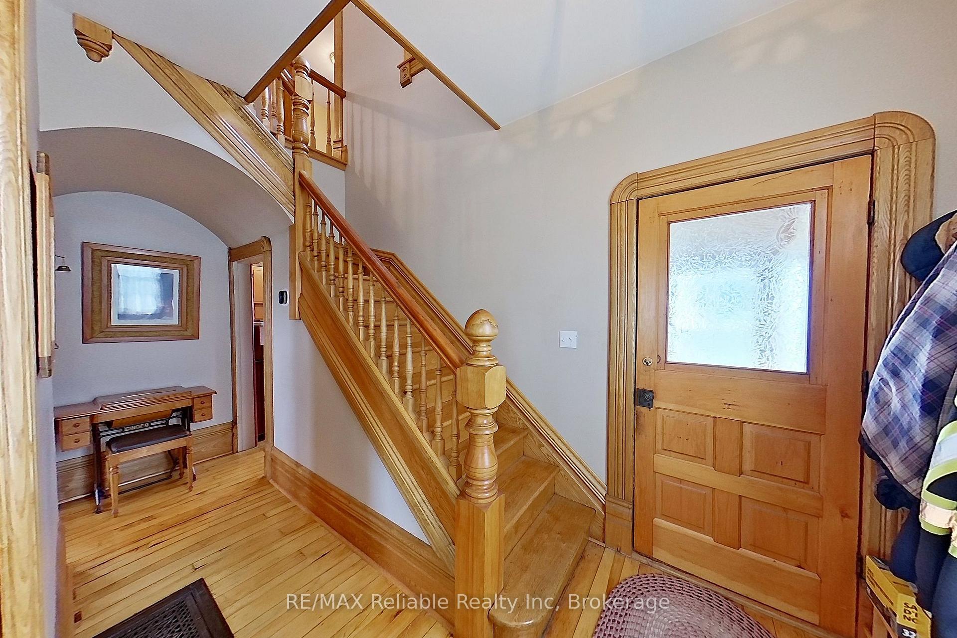 Photo 14 of 33 Princess Street E, Central Huron, Clinton — HOMEH
