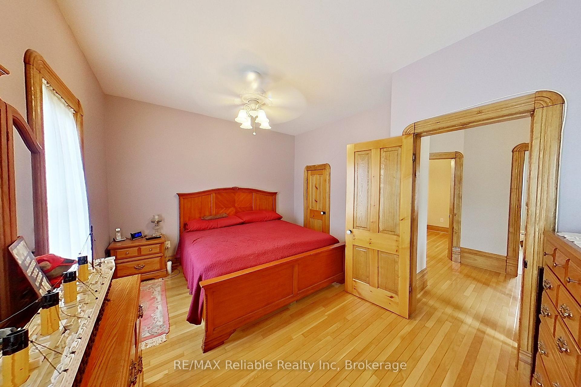 Photo 17 of 33 Princess Street E, Central Huron, Clinton — HOMEH