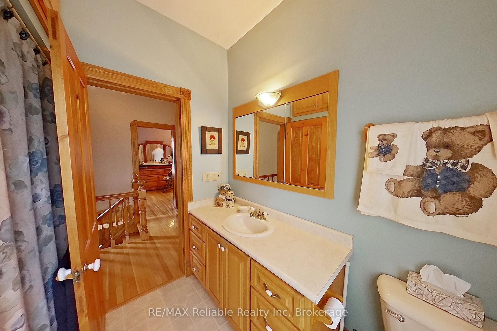 Photo 25 of 33 Princess Street E, Central Huron, Clinton — HOMEH