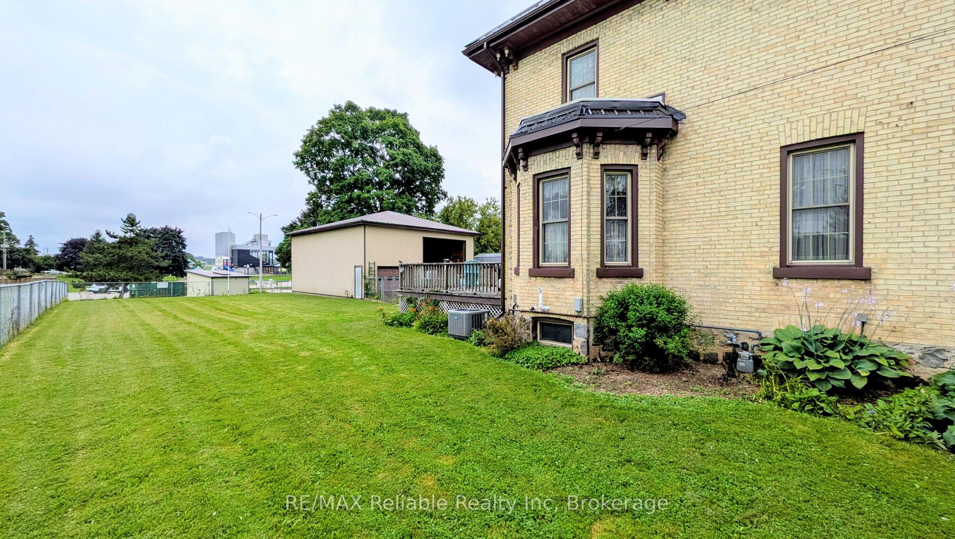 Photo 34 of 33 Princess Street E, Central Huron, Clinton — HOMEH