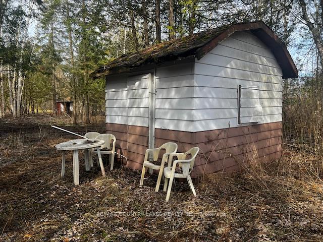 Photo 7 of 122-123 Riverview Beach Road, Georgina, Pefferlaw — HOMEH