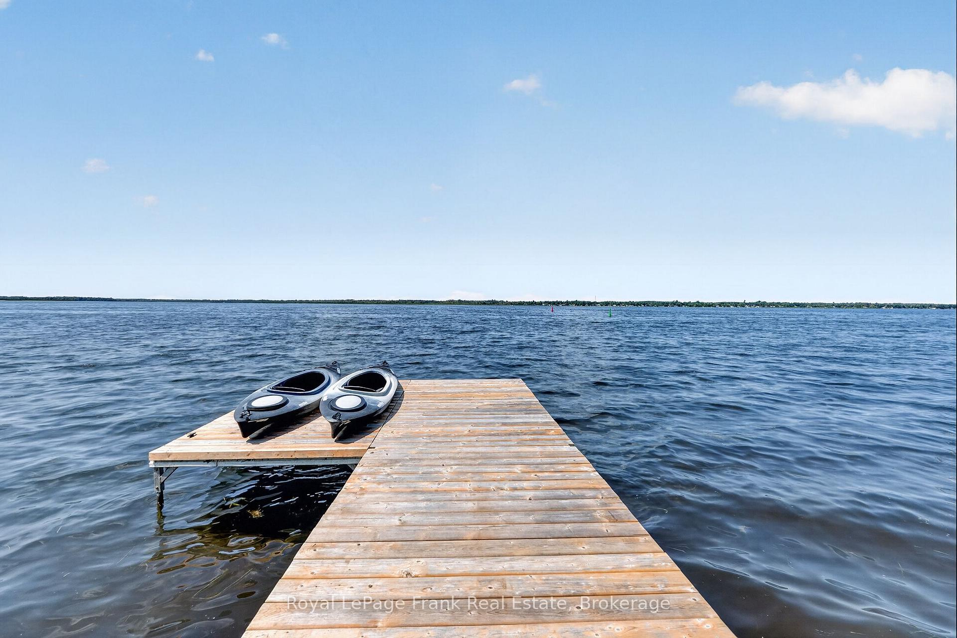 Photo 3 of 229 Snug Harbour Road, Kawartha Lakes, Fenelon — HOMEH