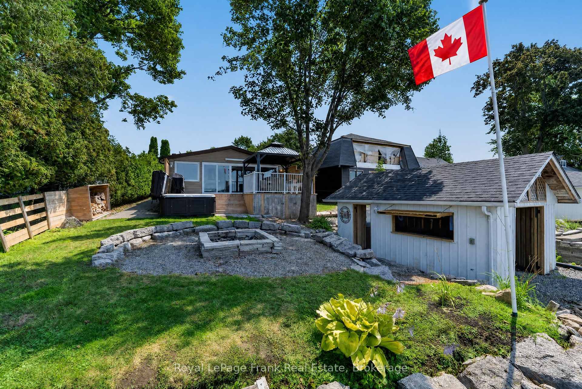 Photo 5 of 229 Snug Harbour Road, Kawartha Lakes, Fenelon — HOMEH