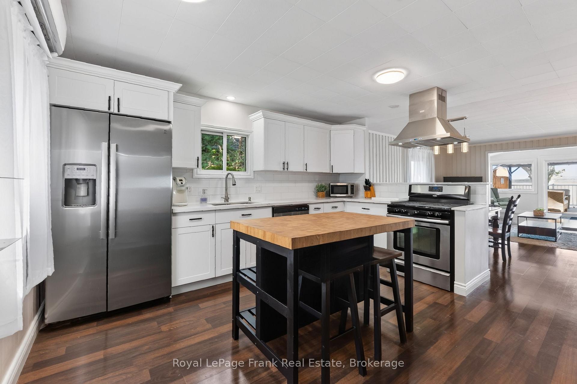 Photo 13 of 229 Snug Harbour Road, Kawartha Lakes, Fenelon — HOMEH