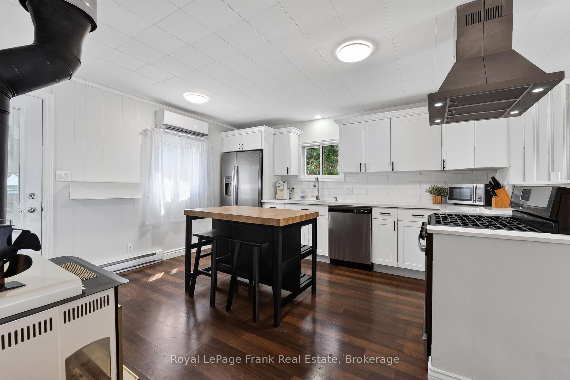 Photo 15 of 229 Snug Harbour Road, Kawartha Lakes, Fenelon — HOMEH