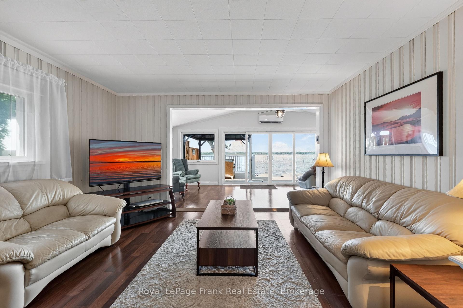 Photo 18 of 229 Snug Harbour Road, Kawartha Lakes, Fenelon — HOMEH