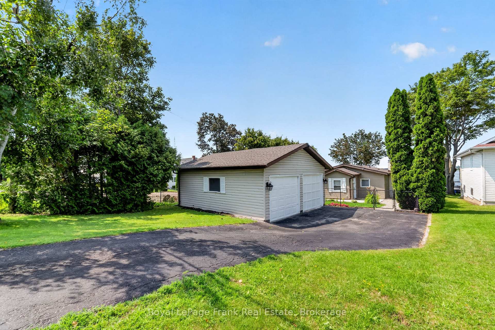 Photo 45 of 229 Snug Harbour Road, Kawartha Lakes, Fenelon — HOMEH