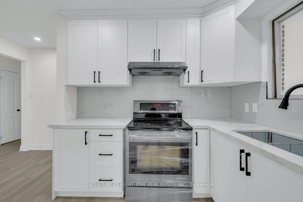 Photo 13 of 396 Hazel Street, Waterloo, Lakeshore Village — HOMEH