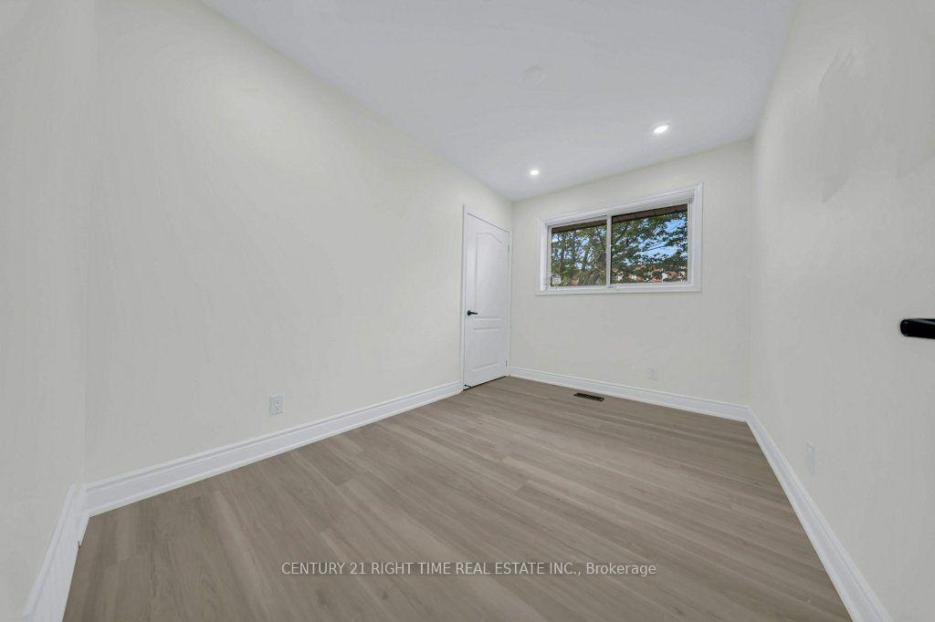 Photo 23 of 396 Hazel Street, Waterloo, Lakeshore Village — HOMEH