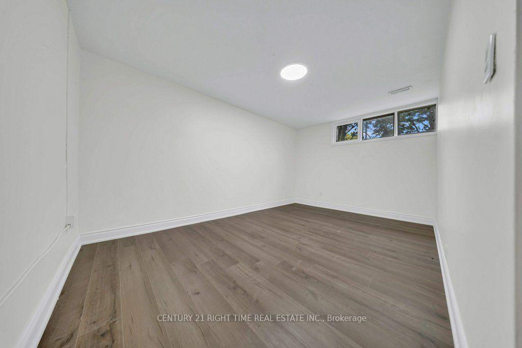 Photo 35 of 396 Hazel Street, Waterloo, Lakeshore Village — HOMEH