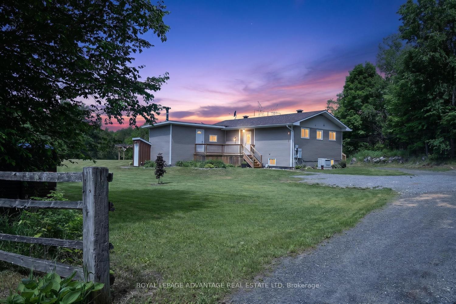 Photo of 1218 Galbraith Road