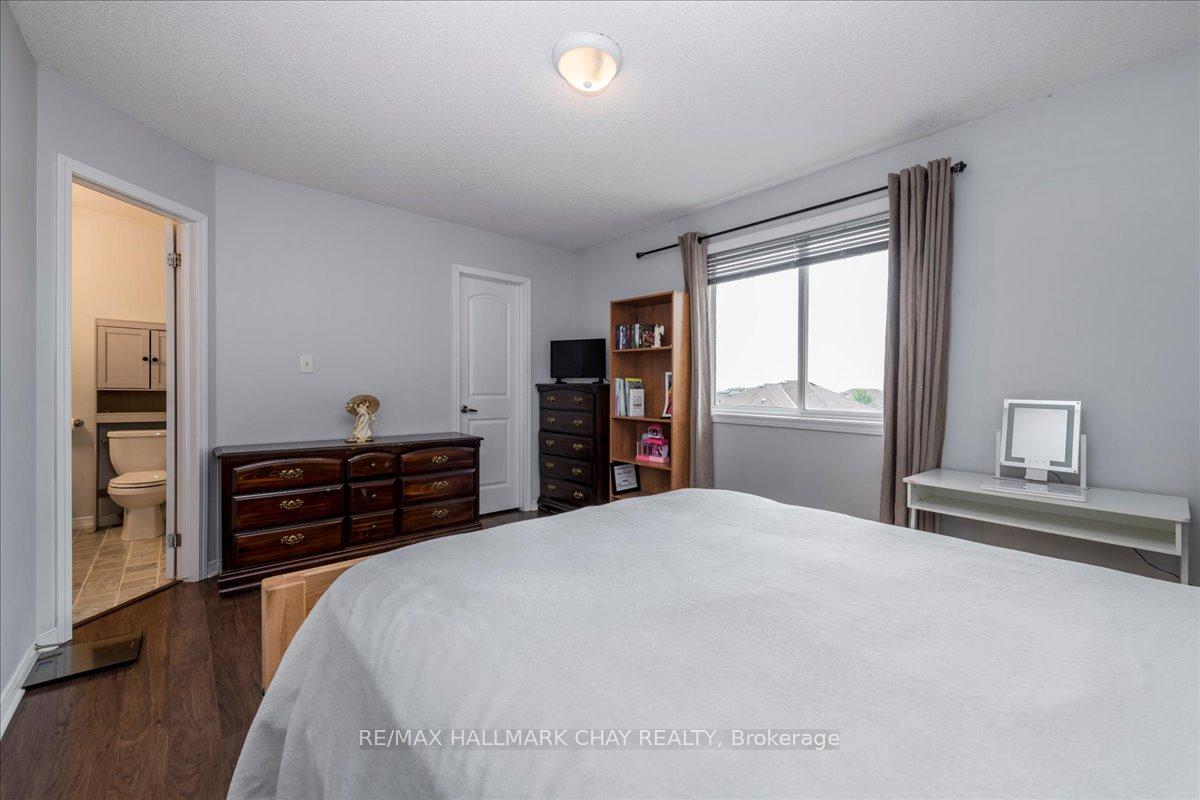 Photo 15 of 2194 Batters Loop, Innisfil, Alcona — HOMEH