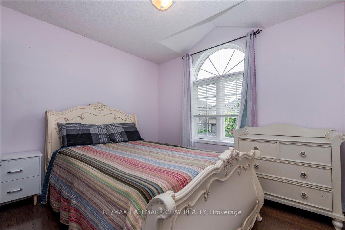 Photo 17 of 2194 Batters Loop, Innisfil, Alcona — HOMEH