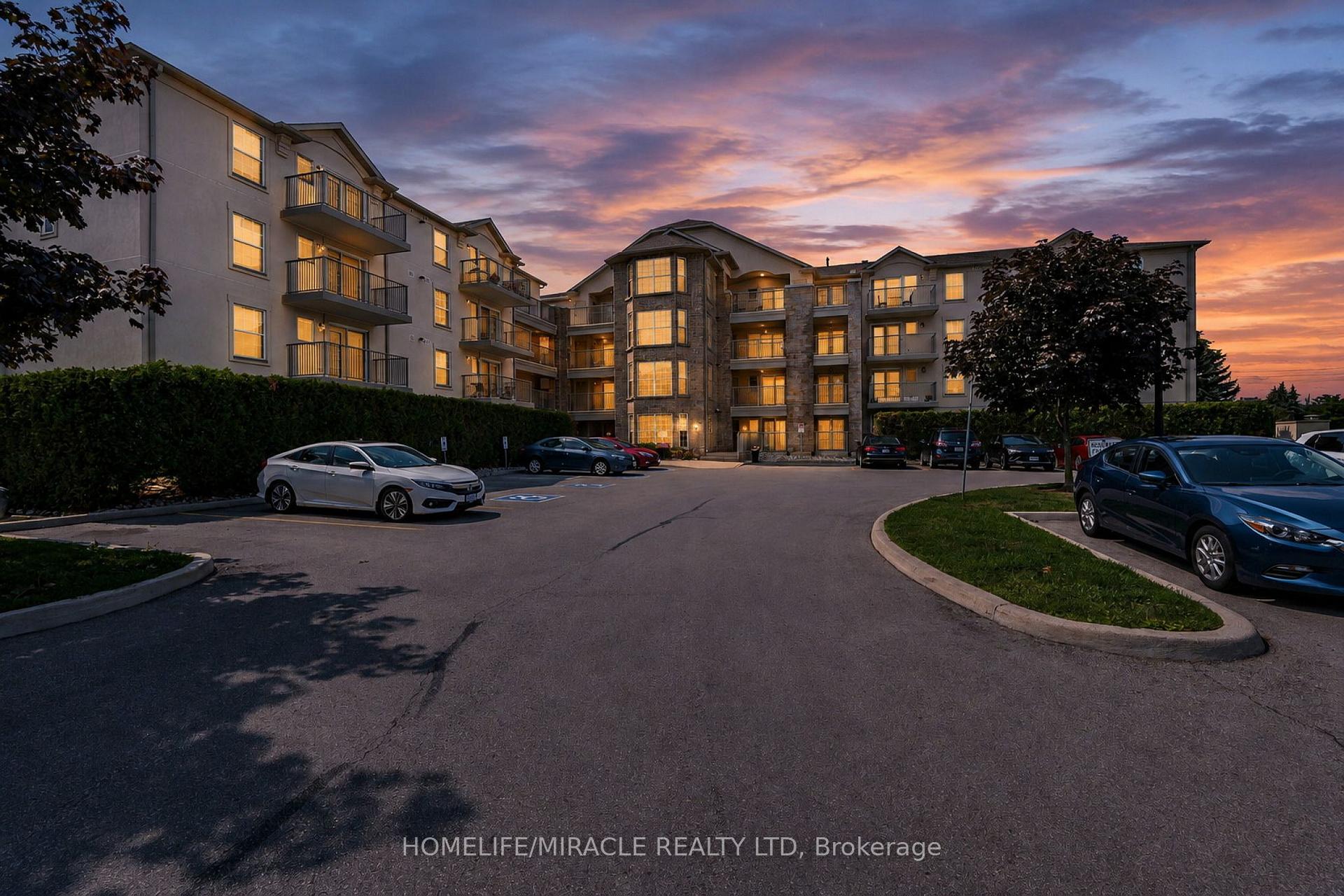 Photo 1 of Unit 305, 1490 Bishops Gate, Oakville, Glen Abbey — HOMEH