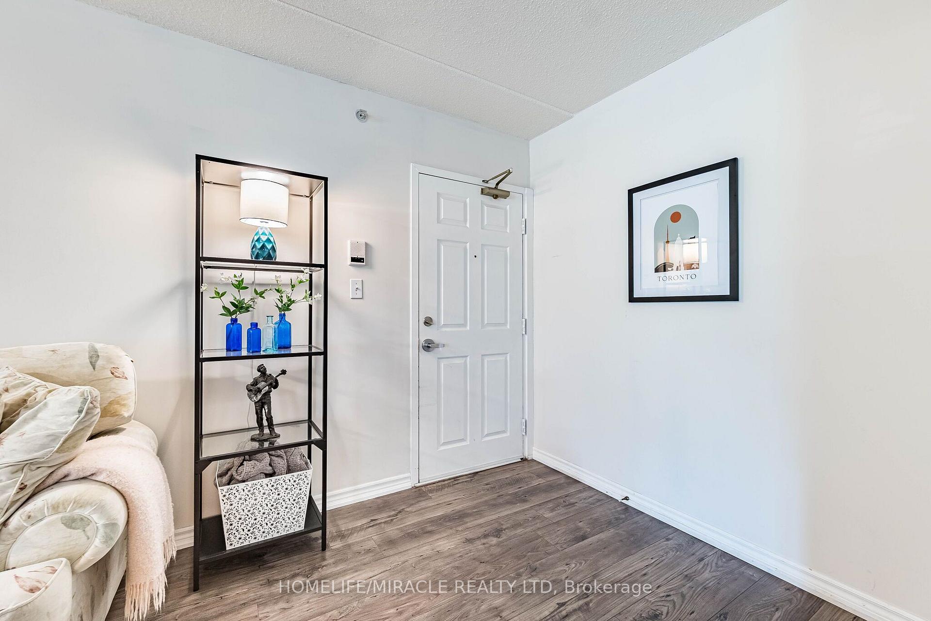 Photo 10 of Unit 305, 1490 Bishops Gate, Oakville, Glen Abbey — HOMEH