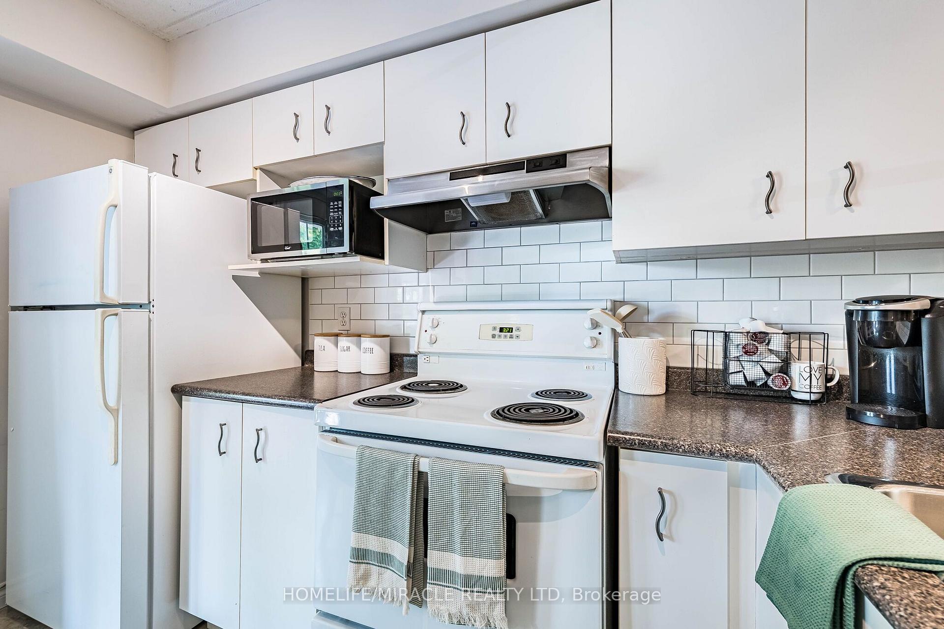 Photo 21 of Unit 305, 1490 Bishops Gate, Oakville, Glen Abbey — HOMEH