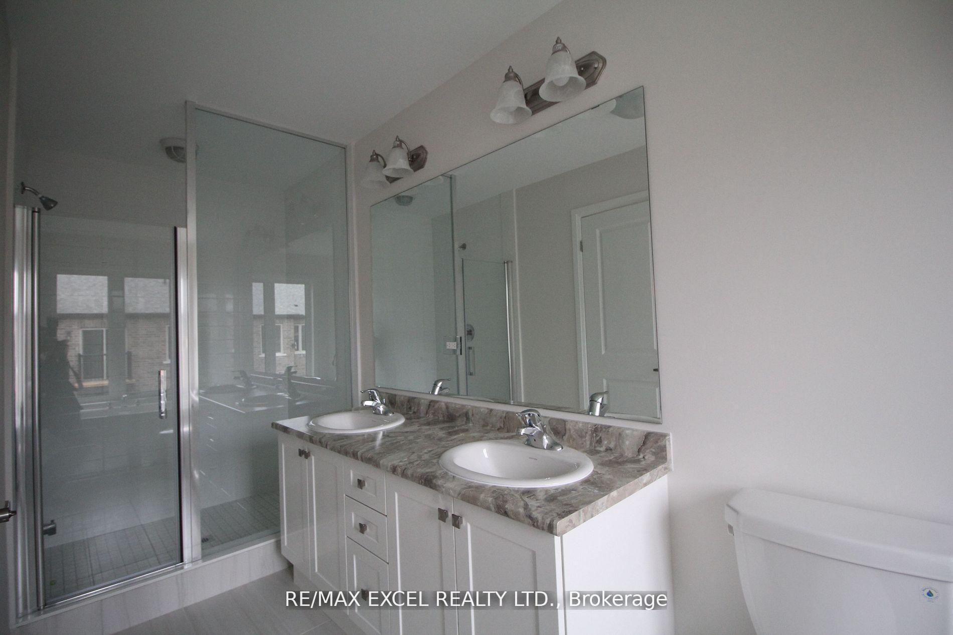 Photo 11 of 74 Carneros Way, Markham, Cedar Grove — HOMEH