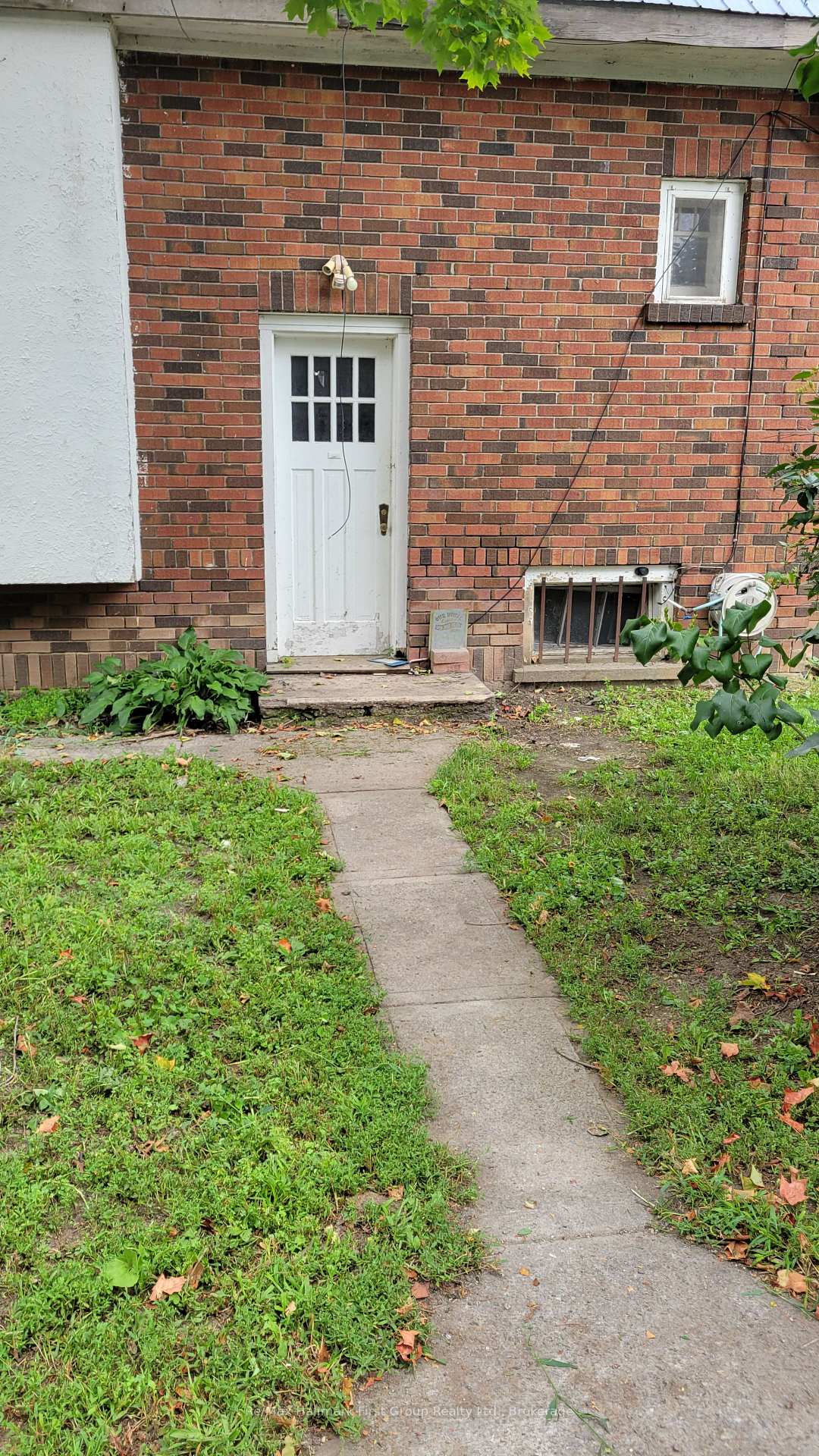 Photo 3 of 312 Colborne Street, Tweed, Tweed (Village) — HOMEH