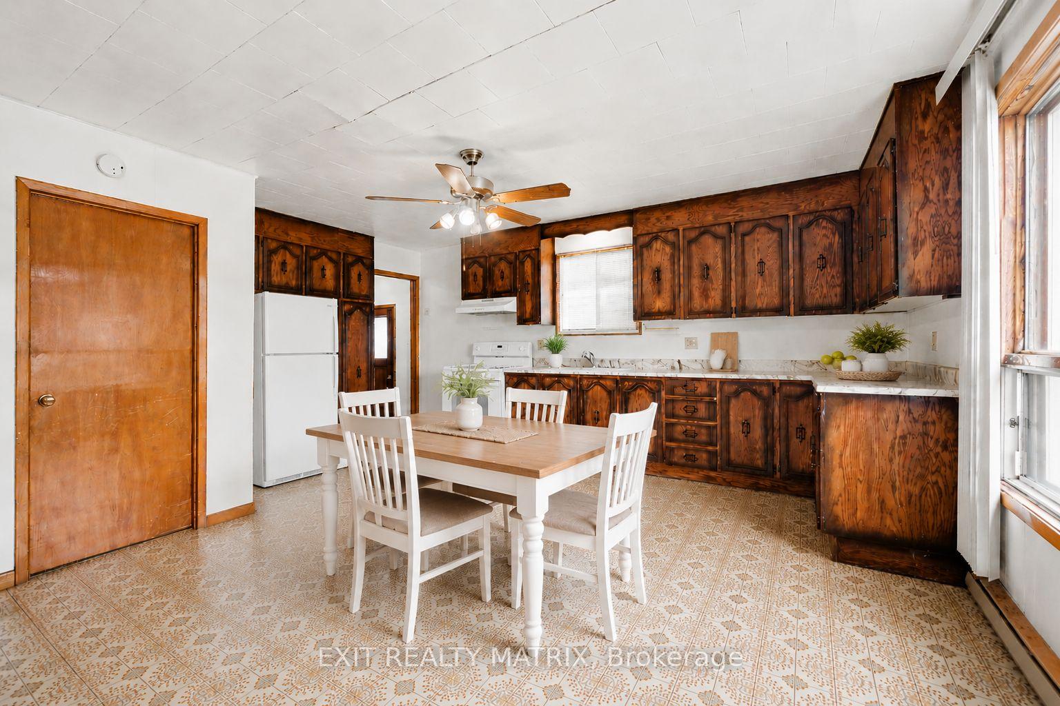 Photo 5 of 91 Laurier Street, Casselman, Casselman — HOMEH