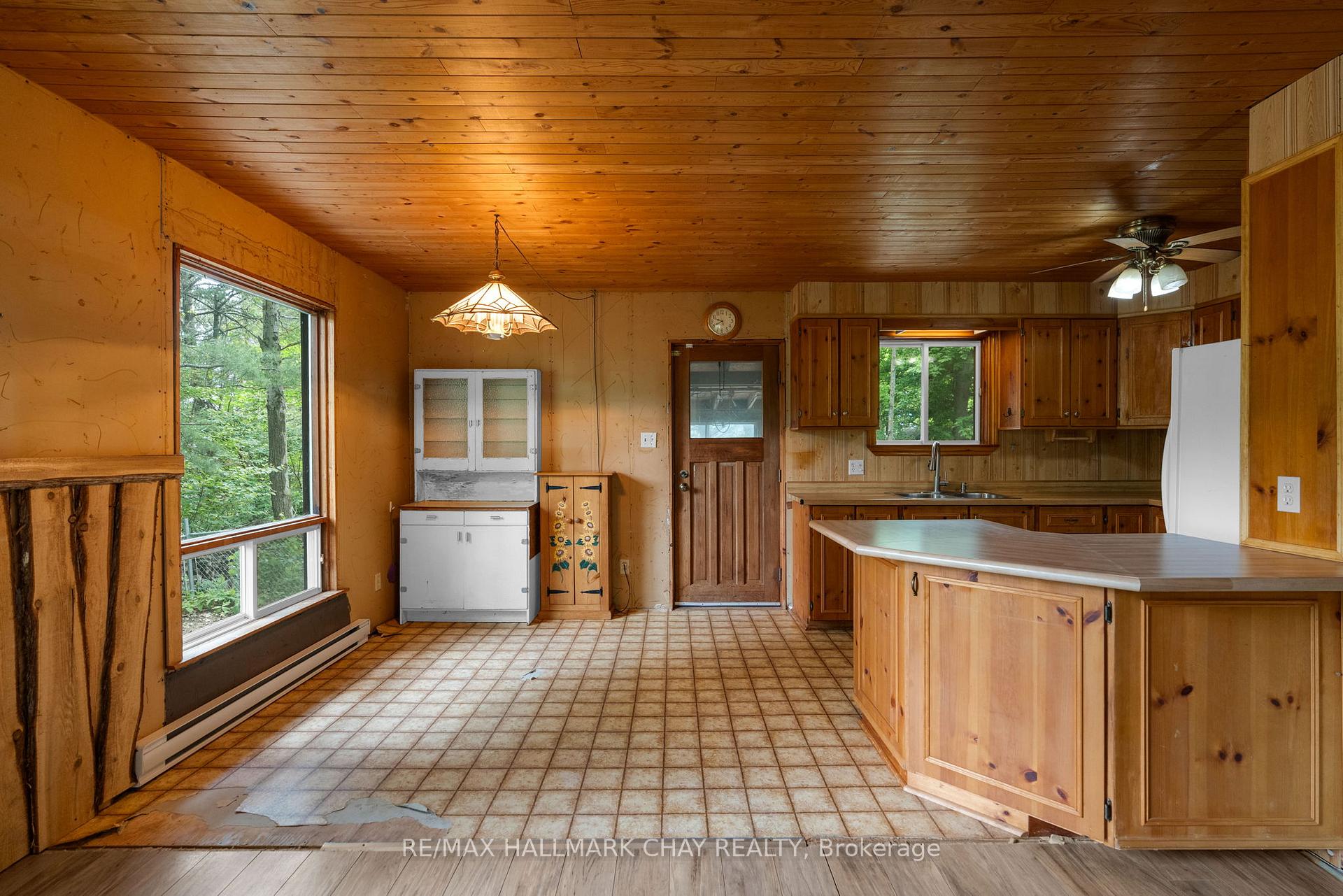 Photo 6 of 132 Park Road, Tiny, Rural Tiny — HOMEH