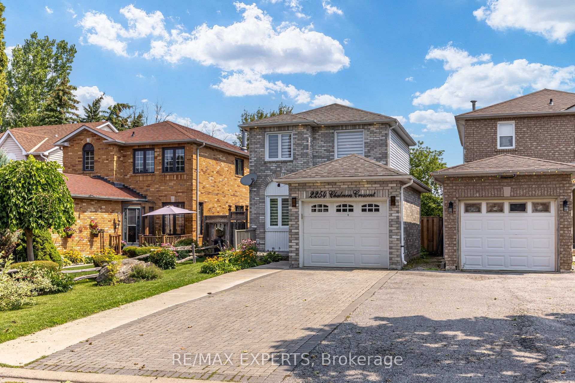 Photo 2 of 2254 Chalmers Crescent, Innisfil, Alcona — HOMEH