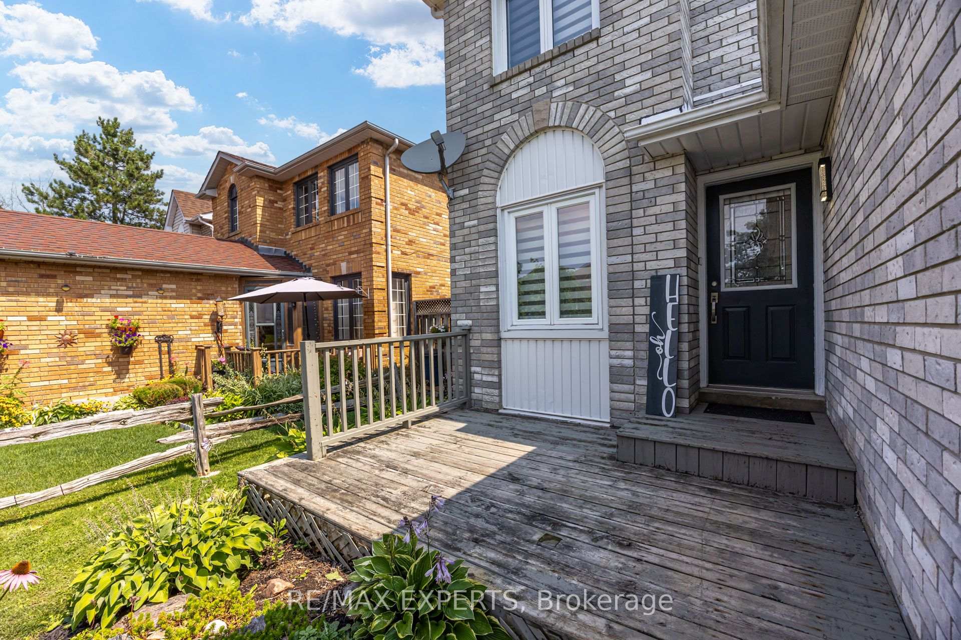 Photo 4 of 2254 Chalmers Crescent, Innisfil, Alcona — HOMEH