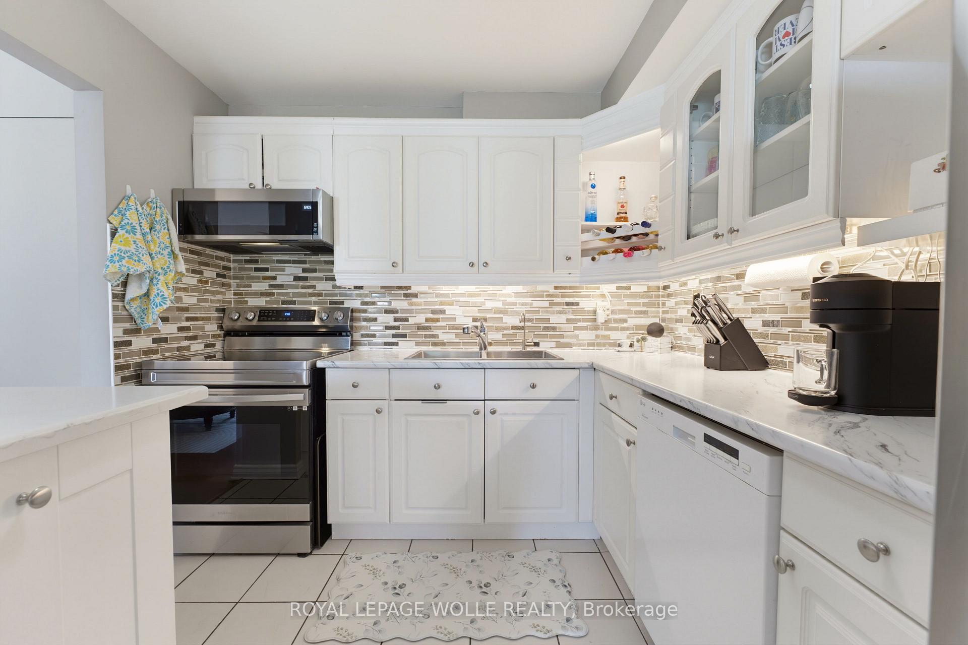 Photo 13 of 48 Guerin Avenue, Kitchener, Centreville Chicopee — HOMEH