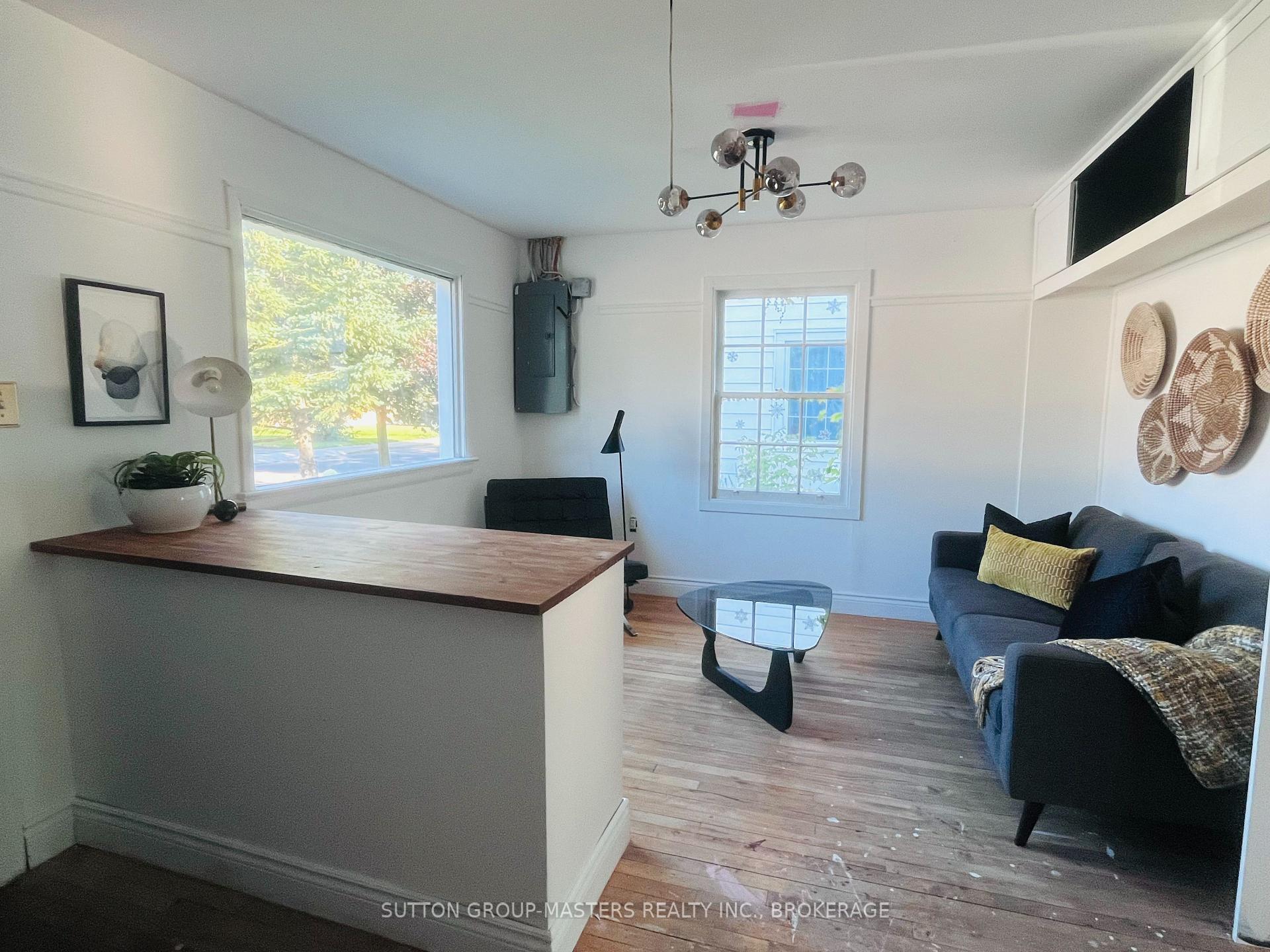 Photo 5 of 459 Nelson Street, Kingston, East of Sir John A. Blvd — HOMEH