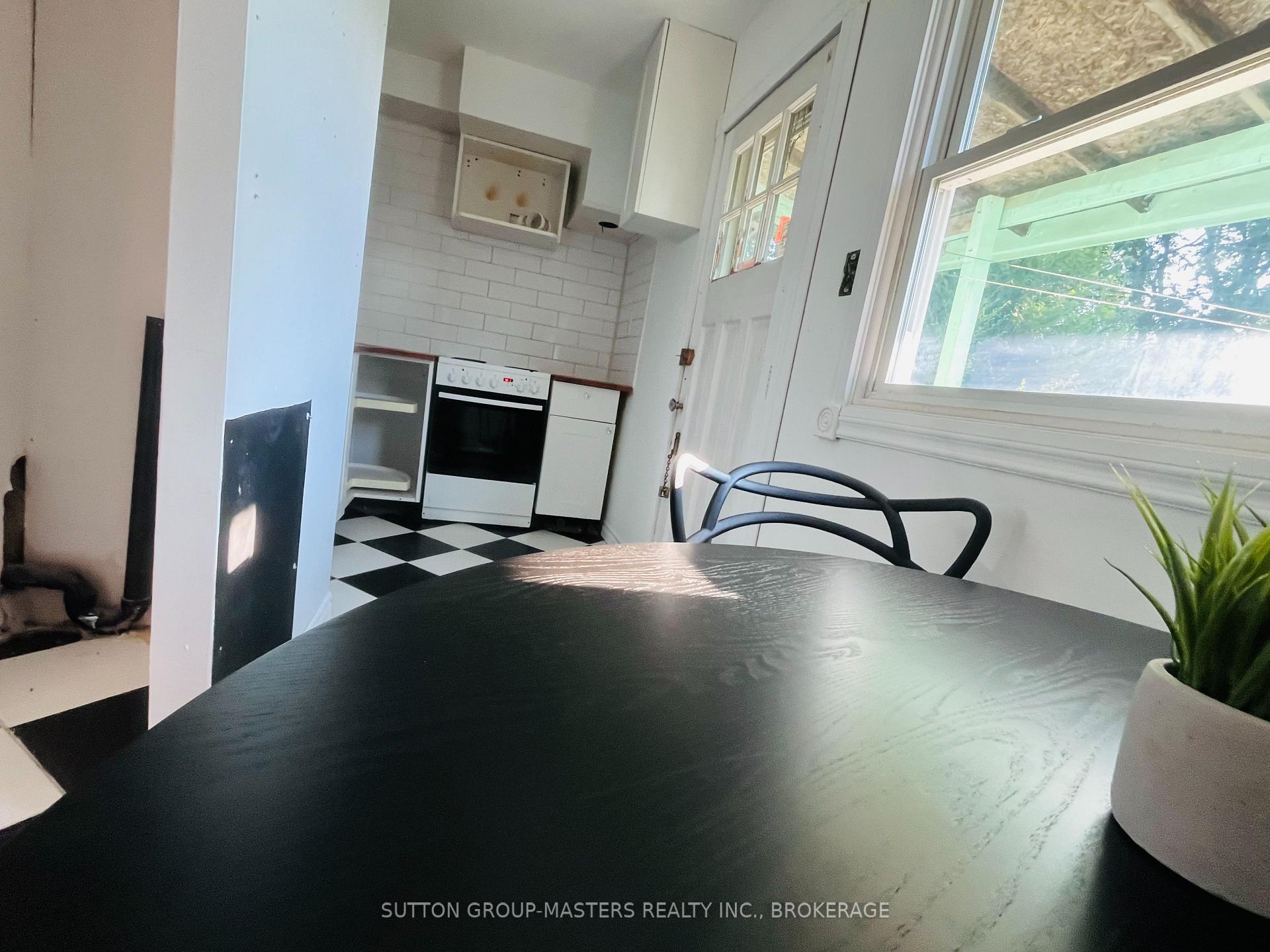Photo 59 of 459 Nelson Street, Kingston, East of Sir John A. Blvd — HOMEH
