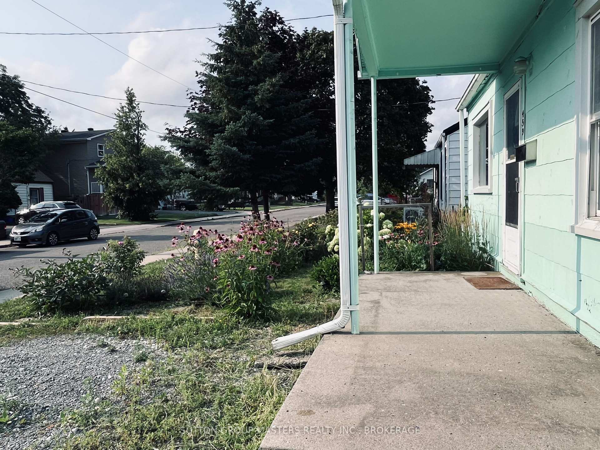 Photo 64 of 459 Nelson Street, Kingston, East of Sir John A. Blvd — HOMEH