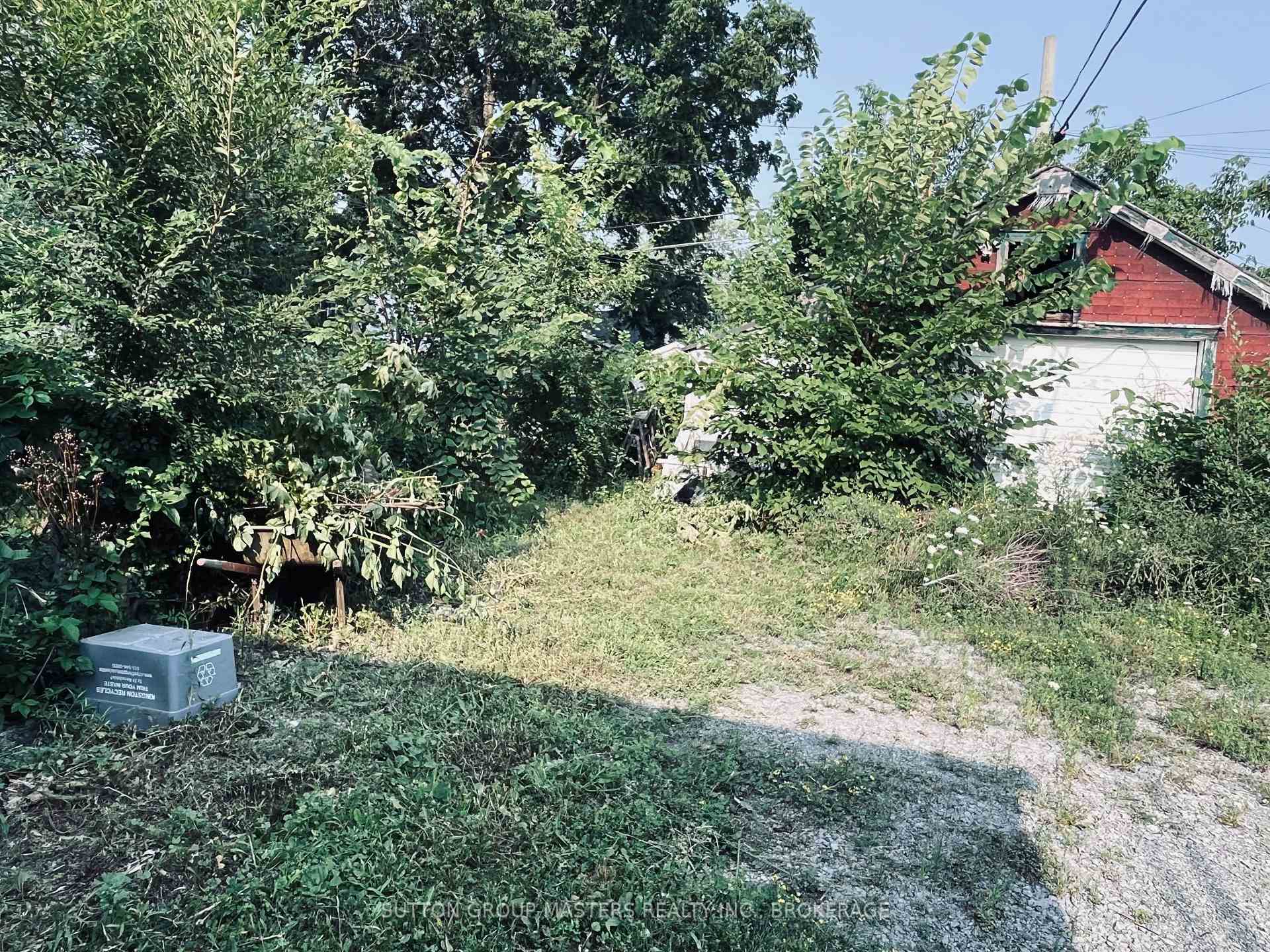 Photo 66 of 459 Nelson Street, Kingston, East of Sir John A. Blvd — HOMEH