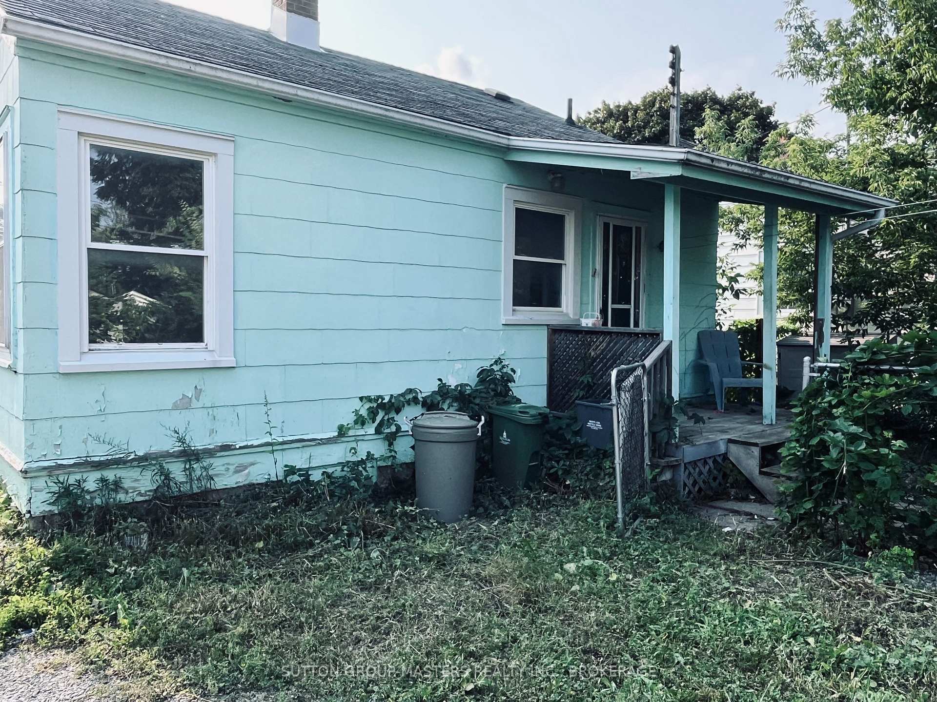 Photo 70 of 459 Nelson Street, Kingston, East of Sir John A. Blvd — HOMEH