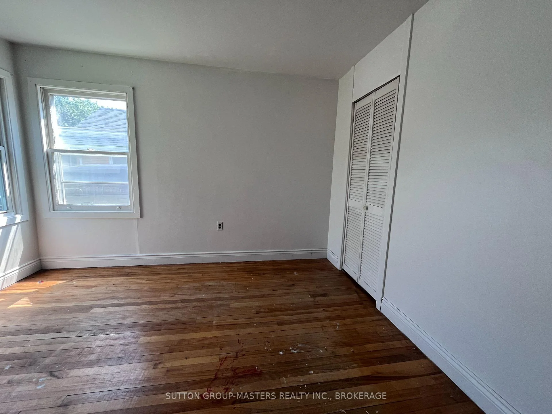Photo 9 of 459 Nelson Street, Kingston, East of Sir John A. Blvd — HOMEH