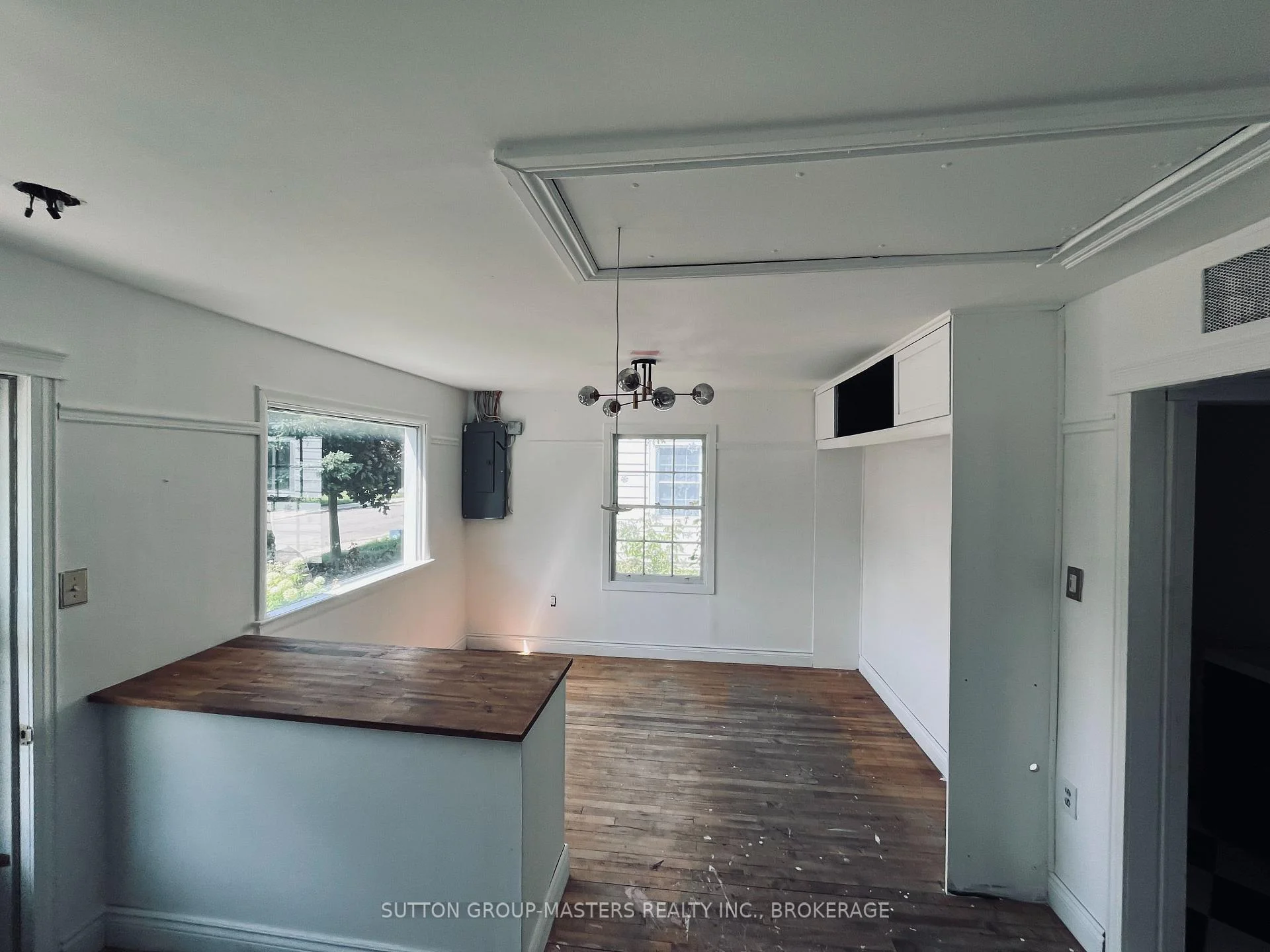 Photo 28 of 459 Nelson Street, Kingston, East of Sir John A. Blvd — HOMEH