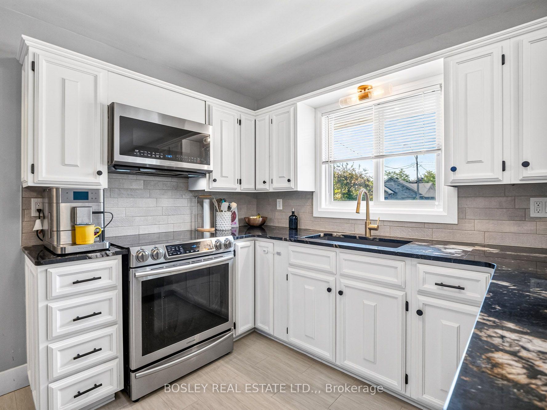 Photo 7 of 42 Lindel Crescent, Welland, N. Welland — HOMEH