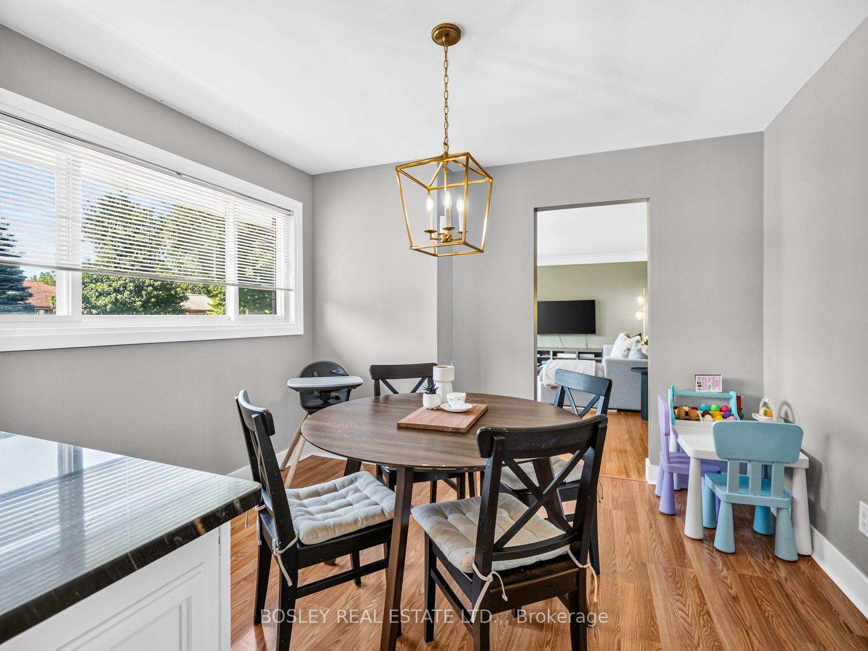 Photo 8 of 42 Lindel Crescent, Welland, N. Welland — HOMEH