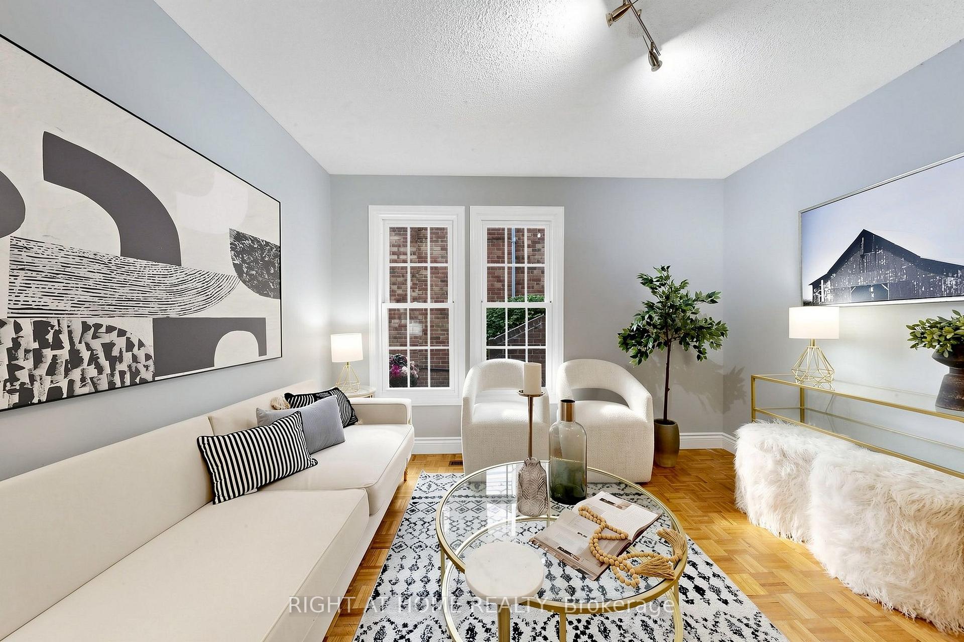 Photo 11 of 16 Rosemead Close, Markham, Unionville — HOMEH
