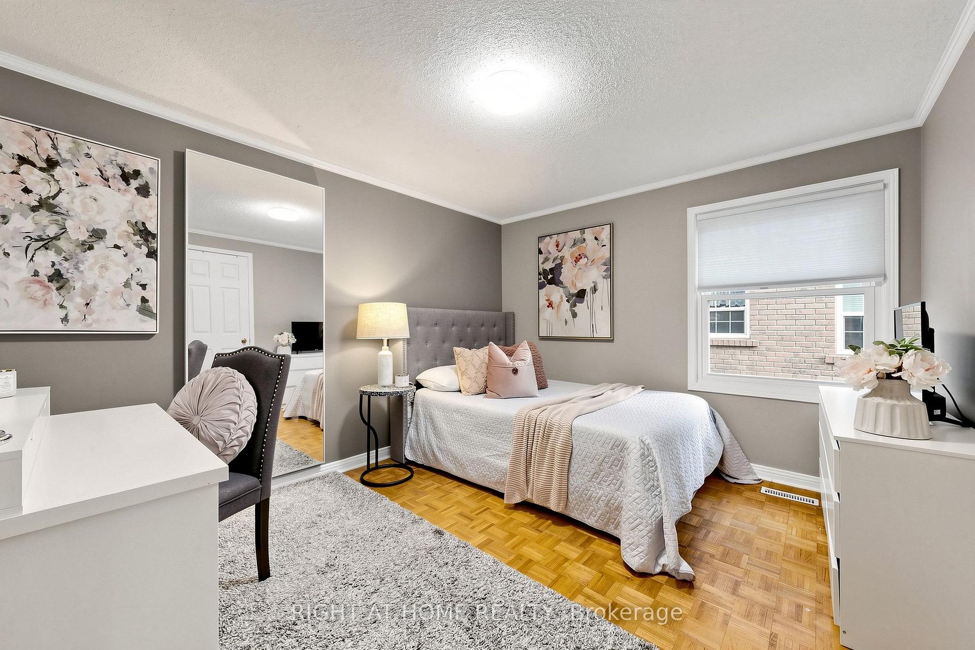Photo 29 of 16 Rosemead Close, Markham, Unionville — HOMEH