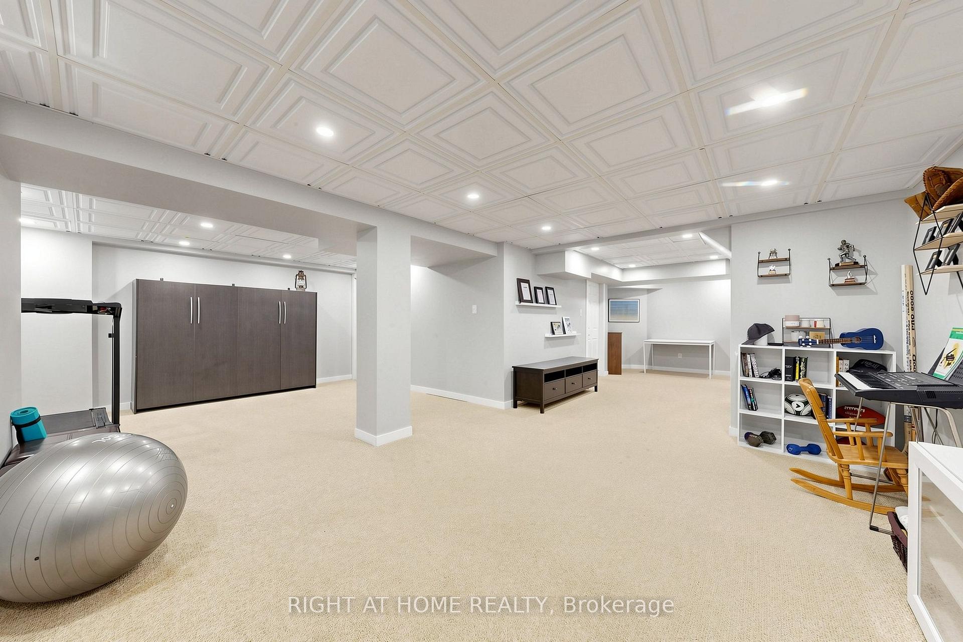 Photo 33 of 16 Rosemead Close, Markham, Unionville — HOMEH