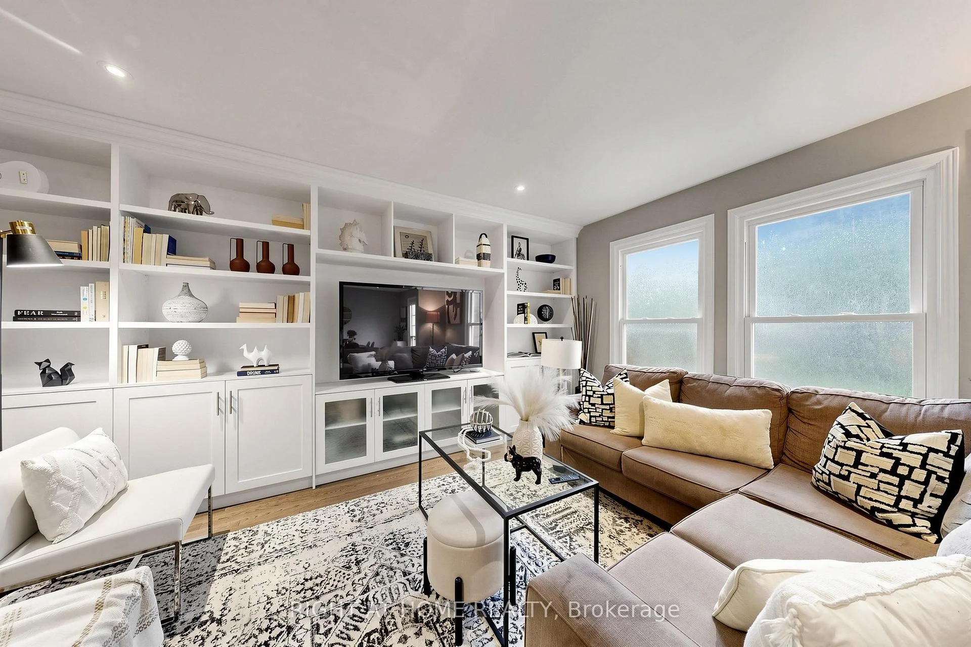 Photo 23 of 16 Rosemead Close, Markham, Unionville — HOMEH