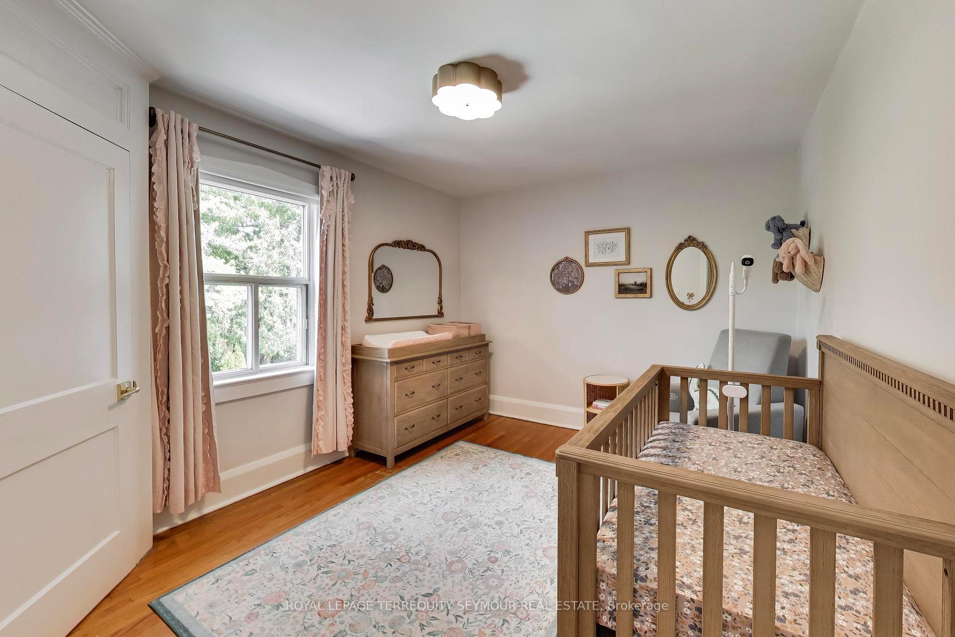 Photo 26 of 262 Belsize Drive, Toronto, Mount Pleasant East — HOMEH