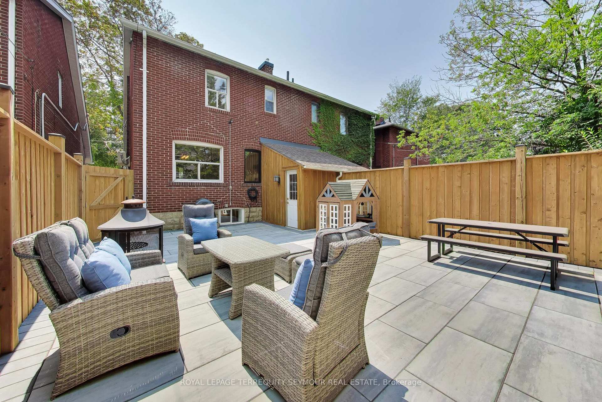 Photo 41 of 262 Belsize Drive, Toronto, Mount Pleasant East — HOMEH