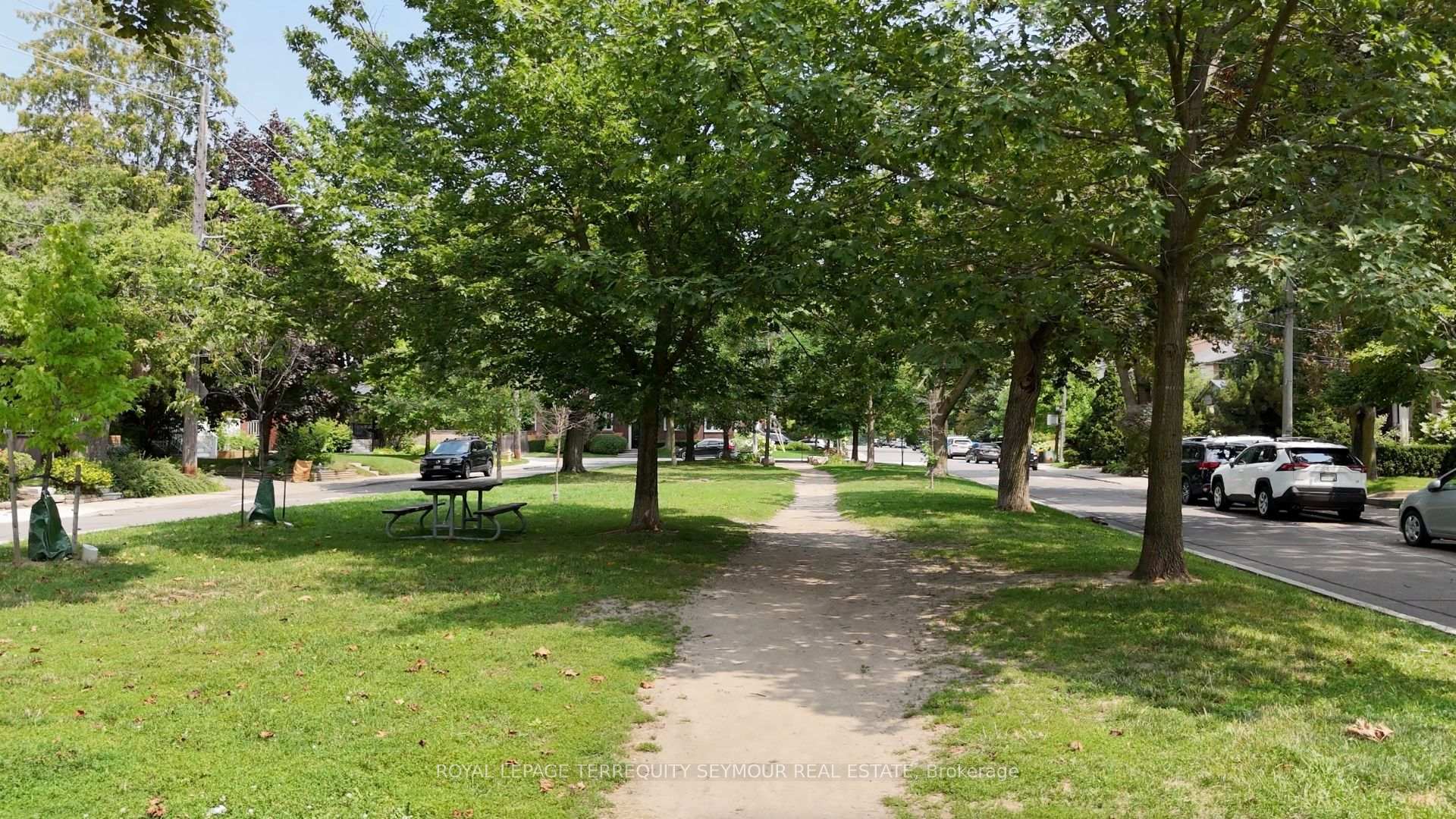 Photo 51 of 262 Belsize Drive, Toronto, Mount Pleasant East — HOMEH