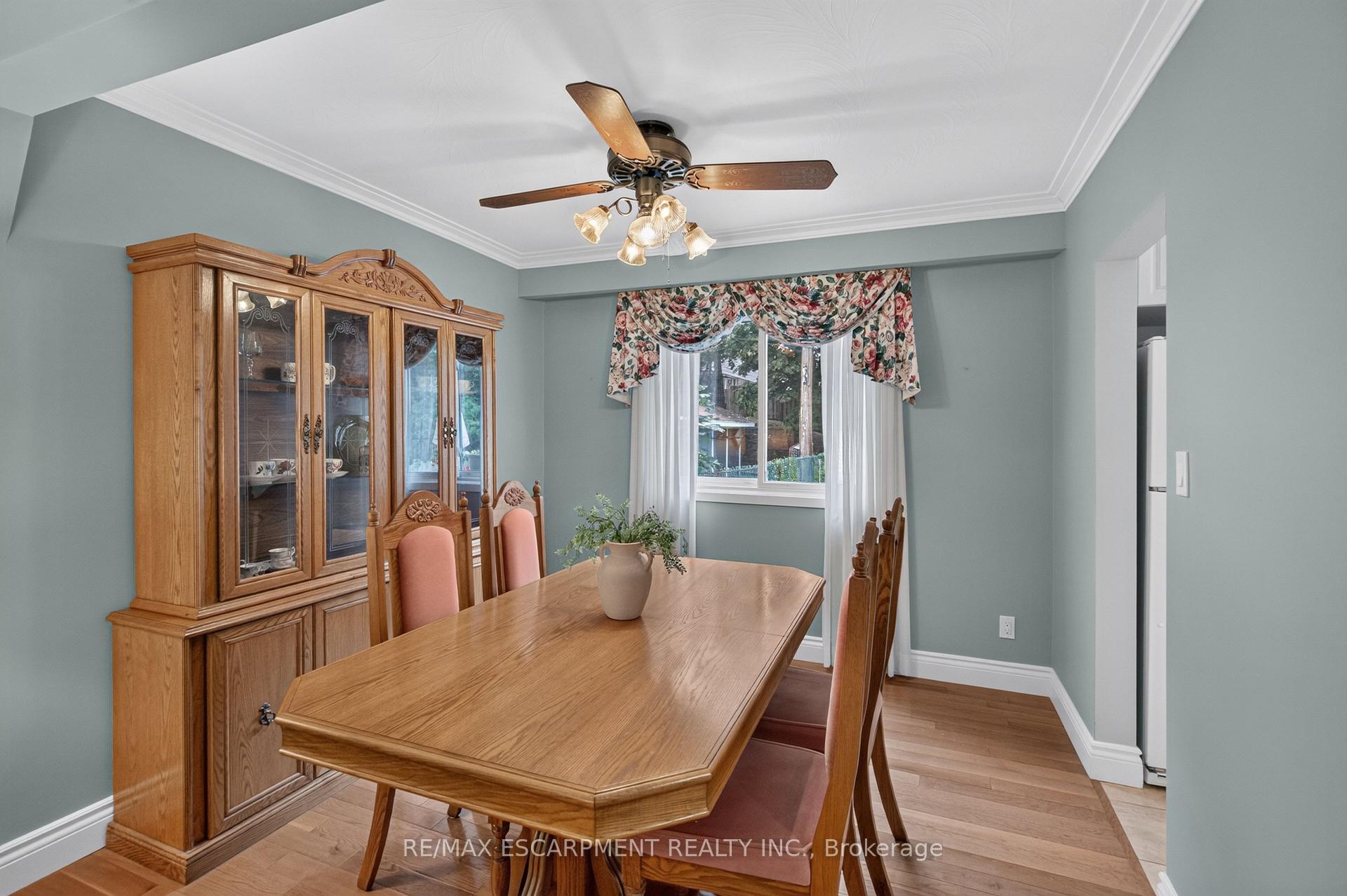 Photo 7 of 1229 Nottingham Avenue, Burlington, Mountainside — HOMEH