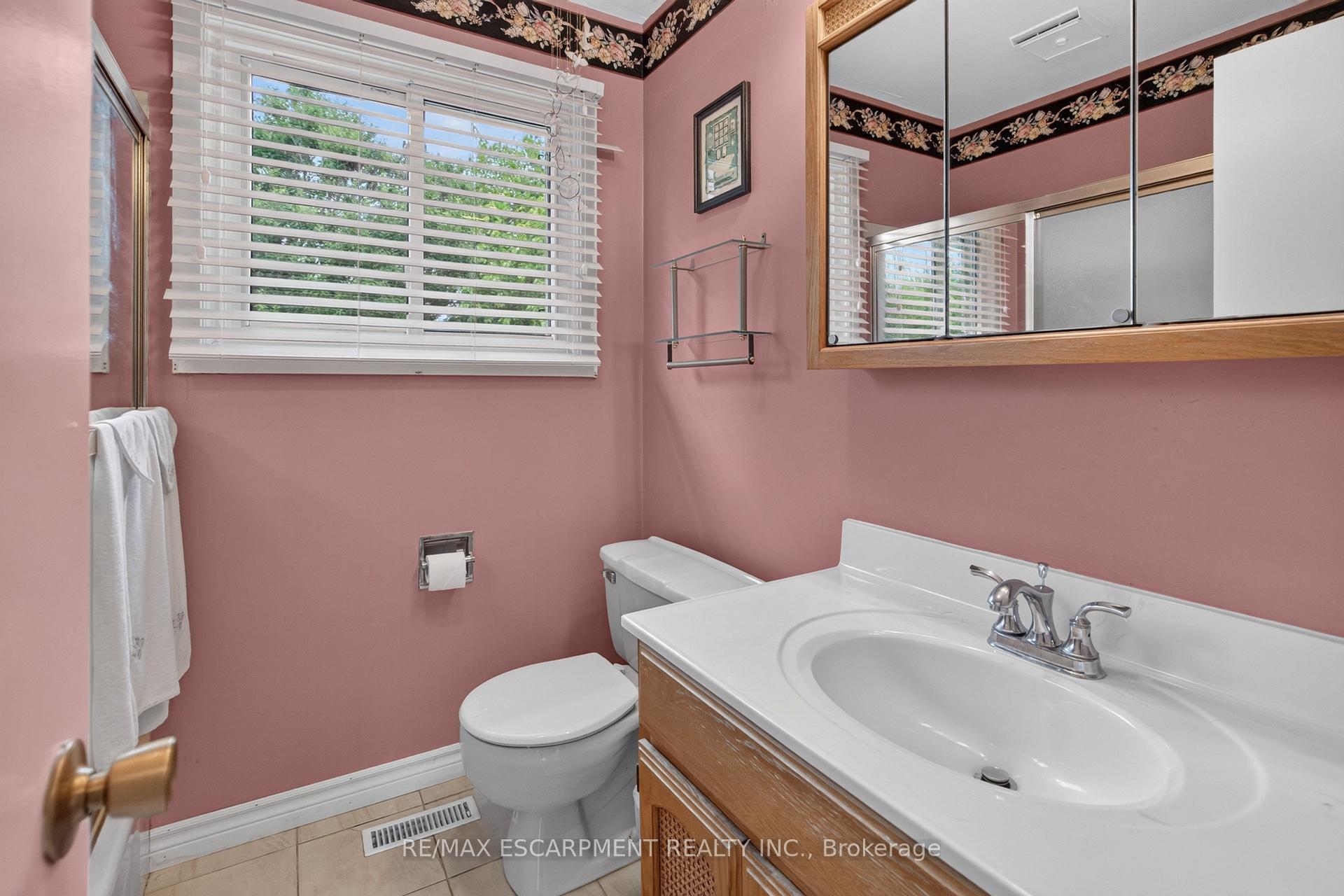 Photo 20 of 1229 Nottingham Avenue, Burlington, Mountainside — HOMEH