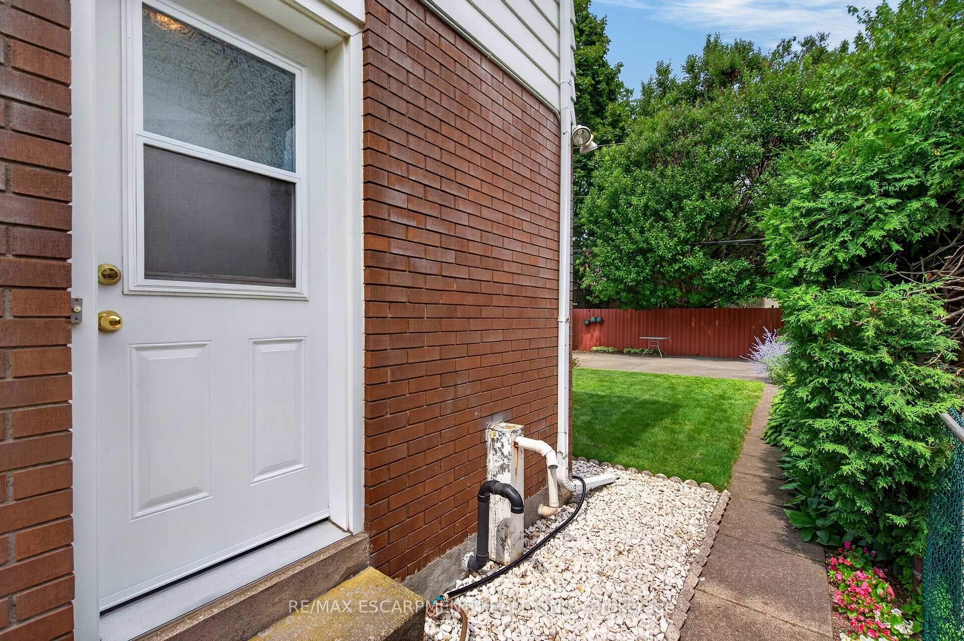 Photo 24 of 1229 Nottingham Avenue, Burlington, Mountainside — HOMEH